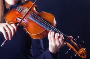 violin playing sounds