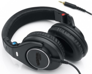 What Are Monitor Headphones?