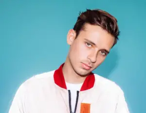 What music genre is Flume?