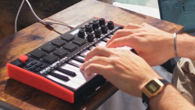 MIDI Controller vs Keyboard